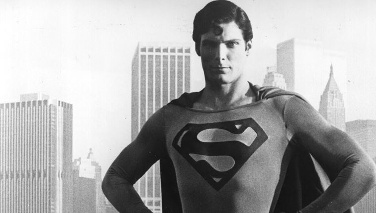 5 ταινίες που πρέπει να δεις πριν από το Superman του James Gunn