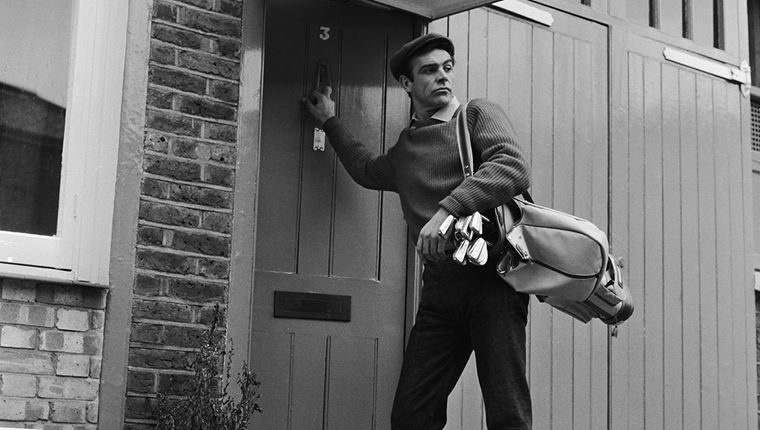 Το μυστικό διαμέρισμα του James Bond μόλις αποκαλύφθηκε