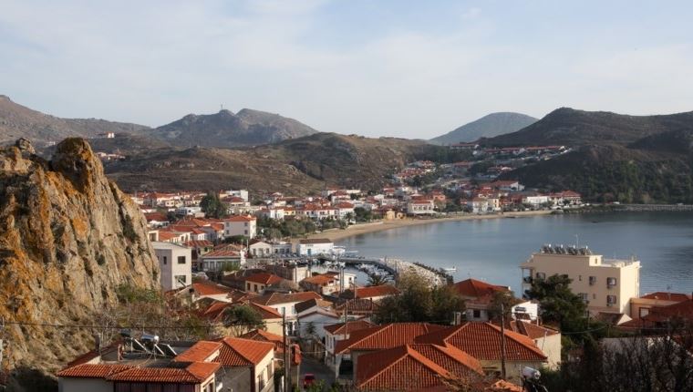 Αυτό το νησί του Αιγαίου αποτελεί ιδανικό προορισμό για οικογένειες