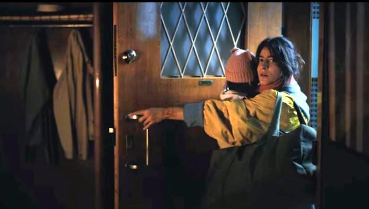 Εκπληκτική ελληνική διαφήμιση της Toyota με αυτοκίνητο της Ford