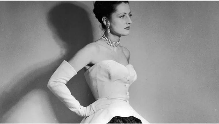 O Balenciaga &#39;ζωντανεύει&#39; φωτογραφίες αρχείου με τη βοήθεια της AI