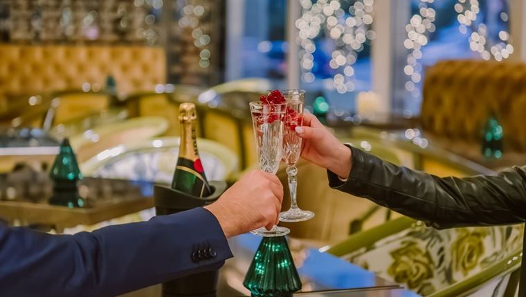 Γευστικά (και value for money) Χριστούγεννα και Πρωτοχρονιά στα Divani Collection Hotels