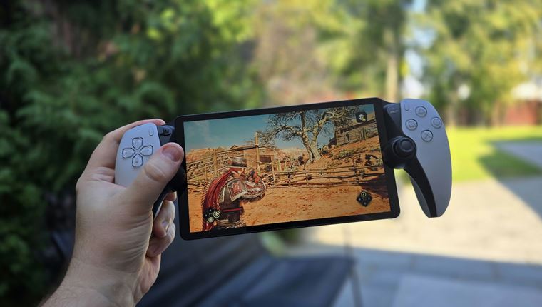 Η Sony ετοιμάζει νέα φορητή κονσόλα PlayStation