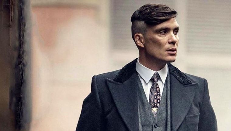 Γένια και μαλλιά α λα Peaky Blinders
