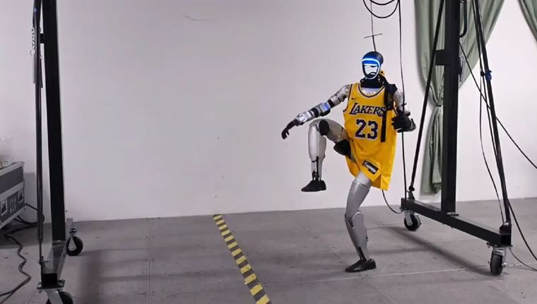 Αυτά τα ρομπότ κινούνται σαν επαγγελματίες αθλητές (video)