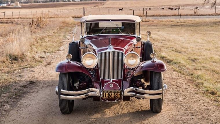 Ο Frank Lloyd Wright ήθελε να πάει στον παράδεισο με μία Cherokee Red Lincoln Continental