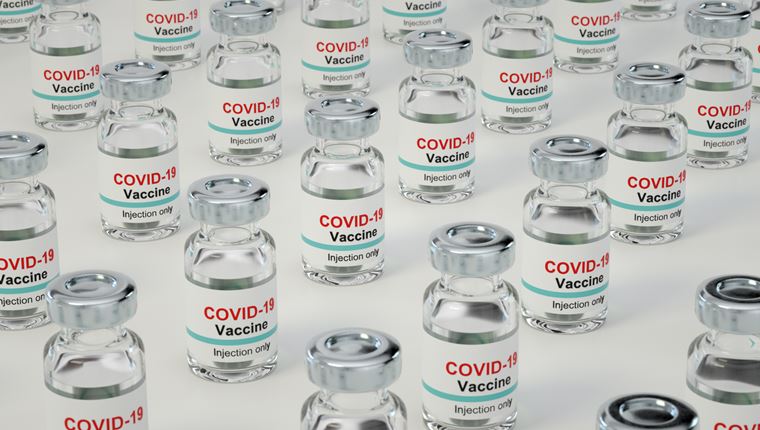 Τι ακριβώς ισχύει με τα εμβόλια κατά της μετάλλαξης Όμικρον