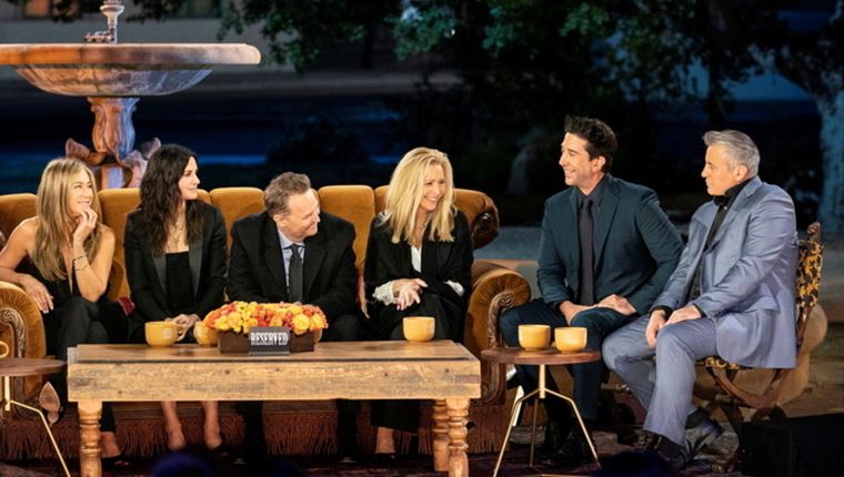 Η selfie των 6 εκατ. likes από τα "Φιλαράκια"