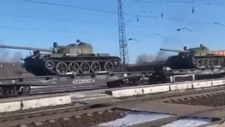 Οι Ρώσοι επιστρατεύουν τα σοβιετικά άρματα T-55
