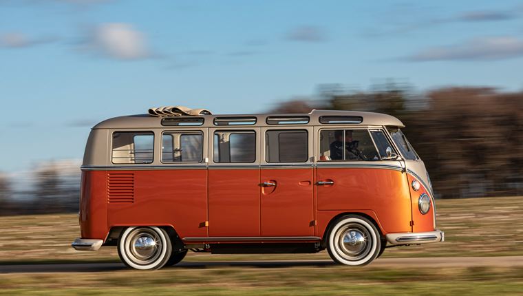 Η ηλεκτρική αναβίωση του θρυλικού van της Volkswagen e-Bulli