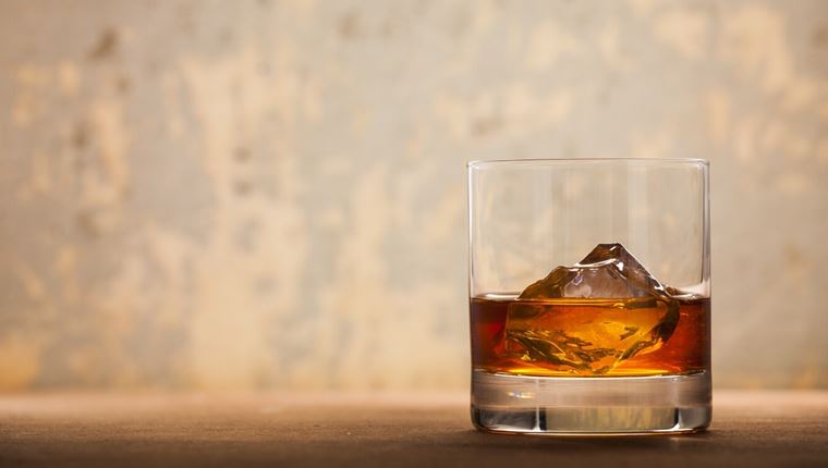 Ήξερες ότι το ουίσκι μπορεί να κάνει καλό στην υγεία σου;