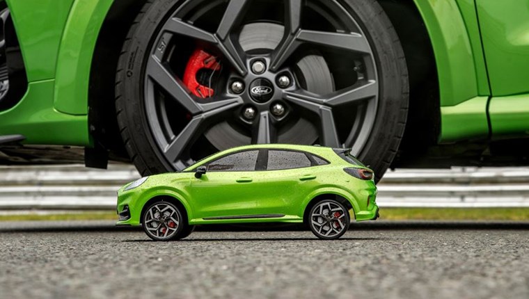 Ford Puma ST εναντίον Ford Puma RC