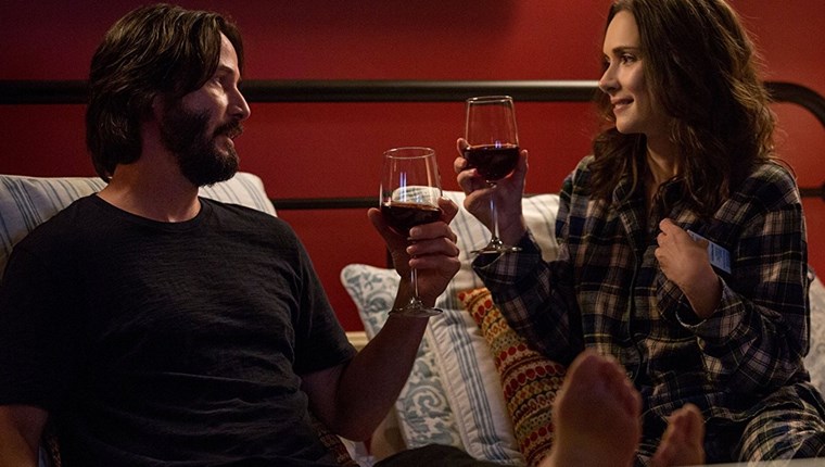 Ένας καλός λόγος για να πίνεις ένα ποτήρι κρασί με το φαγητό