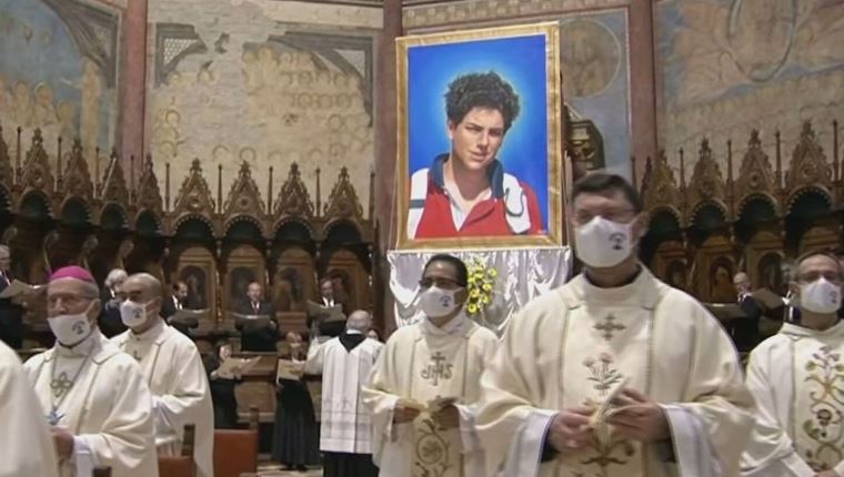 Ο &#39;influencer του Θεού&#39; είναι υπαρκτό πρόσωπο και ο πρώτος millennial άγιος της Καθολικής Εκκλησίας