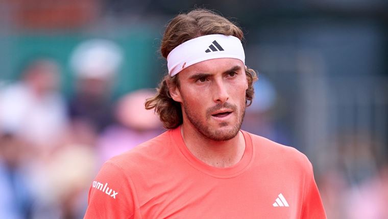 Στέφανος Τσιτσιπάς εναντίον διαιτητή στον αγώνα με Μεντβέντεφ (video)