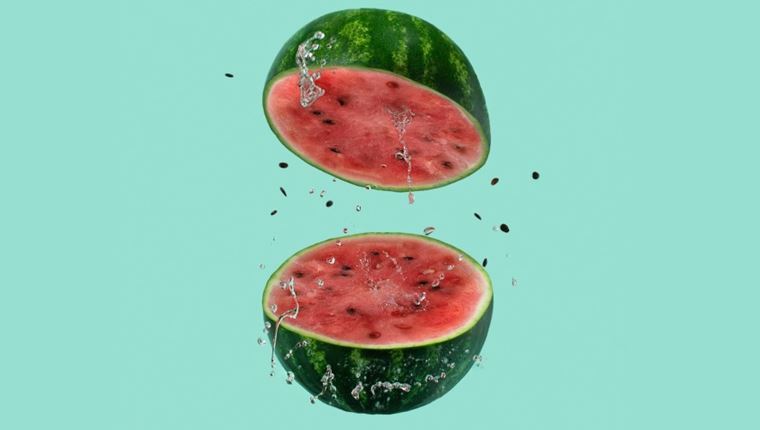 Κόβοντας το καρπούζι σε λιγότερο από 1&#39;