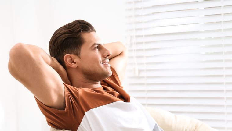 Πώς θα αποκτήσεις ξανά πυκνά μαλλιά