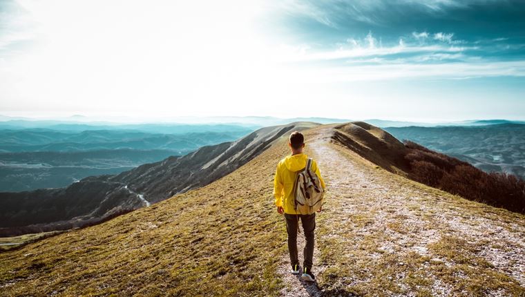 6 tech ταξιδιωτικές τάσεις για το 2023