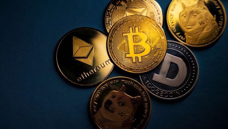 Ποιοι δισεκατομμυριούχοι κρυπτονομισμάτων ρευστοποιούν τις μετοχές τους