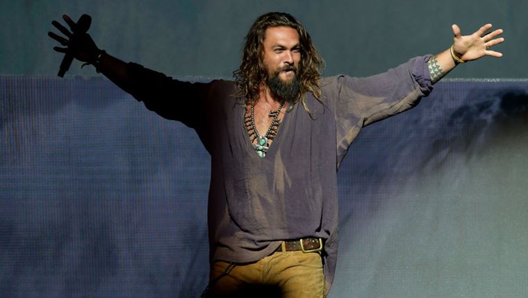 Το απαράδεκτο body shaming στον Jason Momoa
