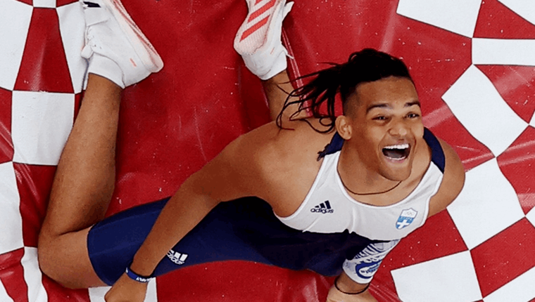 Η συγκινητική αφιέρωση του Εμμανουήλ Καραλή