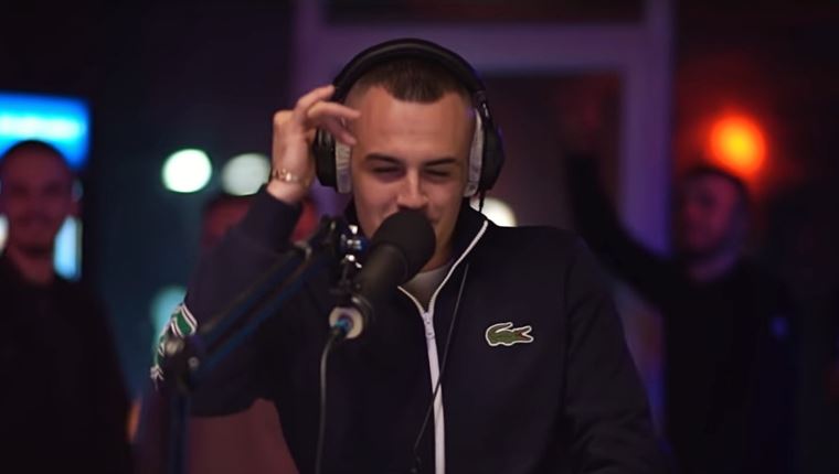 Ο Don Xhoni είναι ο viral βασιλιάς της αλβανικής trap