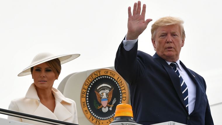 Τα πισωγυρίσματα του Donald Trump μετά τη βαριά εκλογική ήττα