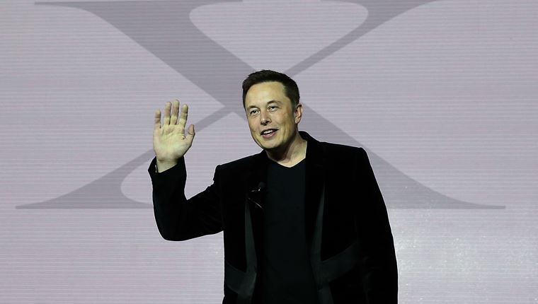 Ο Elon Musk θα εισπράξει τη μεγαλύτερη αμοιβή της ζωής του