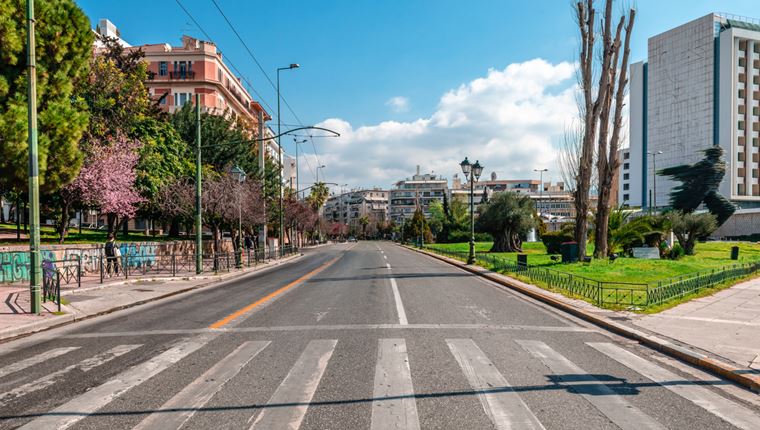 Οι λοιμωξιολόγοι εισηγούνται σκληρό lockdown για την Αττική