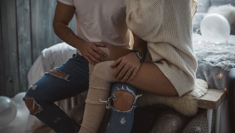 Κι αν το γόνατο είναι το κλειδί στα προκαταρκτικά του σεξ;