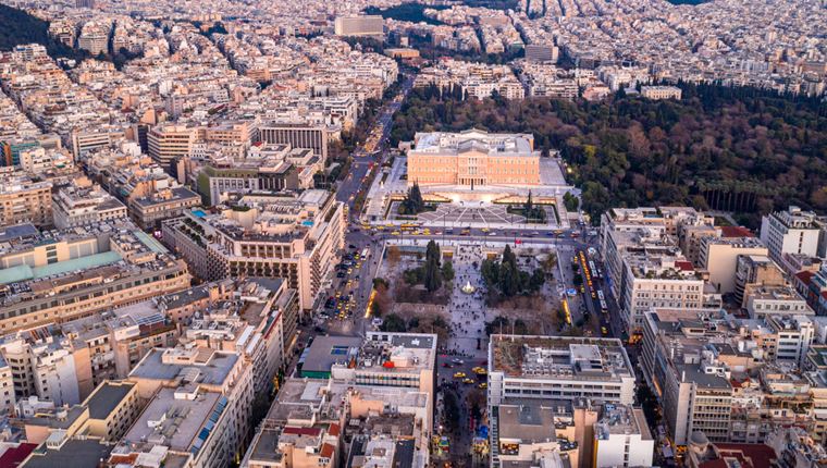 Γιατί έχει εκτοξευθεί η τιμή της γκαρσονιέρας