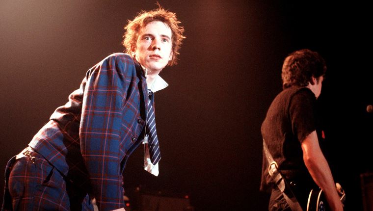 Ο Danny Boyle ετοιμάζει σειρά για τον κιθαρίστα των Sex Pistols