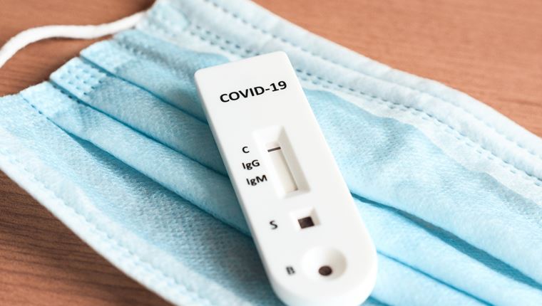 Τέλος στη δωρεάν διάθεσή των self tests από τα φαρμακεία