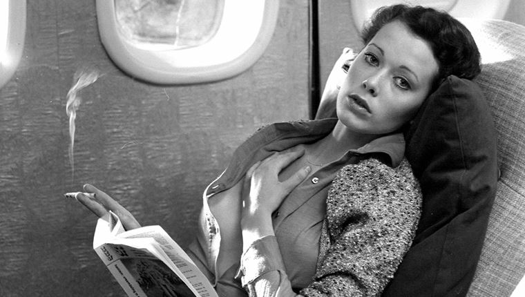 Οι σεξουαλικές περιπέτειες της "Εμμανουέλας" στη μικρή οθόνη