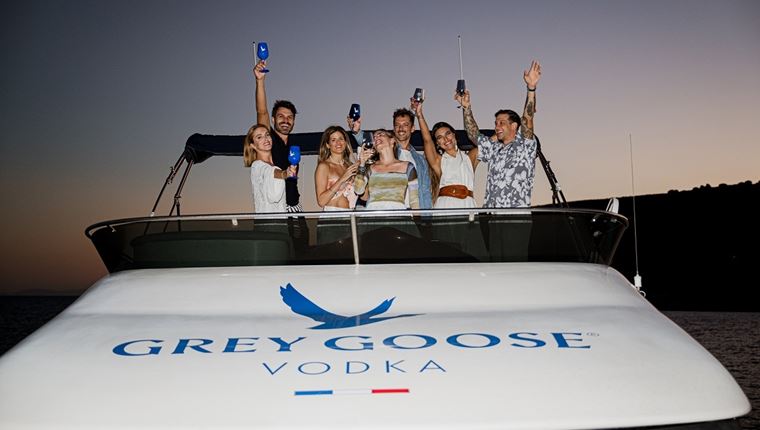 Το λαμπερό yacht party της Grey Goose premium vodka στην Αθηναϊκή Ριβιέρα