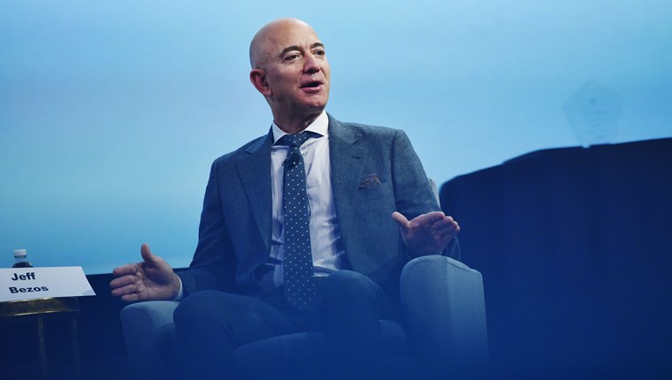 Οι πλουσιότεροι άνθρωποι του πλανήτη το 2021 σύμφωνα με το Forbes