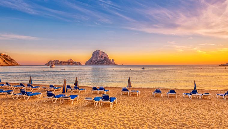 Το εναλλακτικό καλοκαίρι της Ίμπιζα