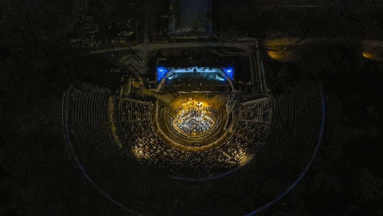 Ο πολιτιστικός παλμός της Ηπείρου χτυπά με το φυσικό μεταλλικό νερό Βίκος