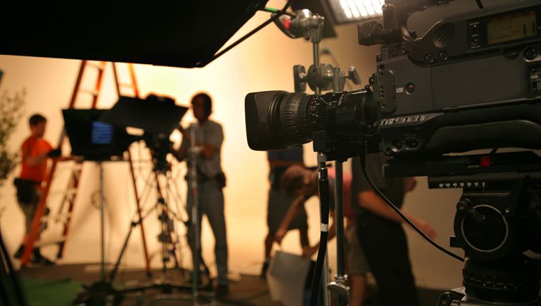 Ξεκινούν τα γυρίσματα στο Χόλιγουντ