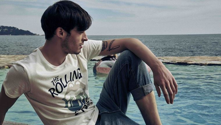 Ένα T-shirt των Rolling Stones για το καλοκαίρι