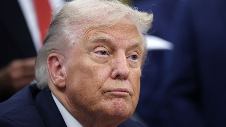 O Donald Trump δεν έχει πιει ποτέ του αλκοόλ-ποιος είναι ο λόγος