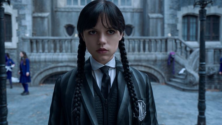 Όσα χρειάζεται να θυμηθείς προτού δεις τη νέα σεζόν της Wednesday στο Netflix