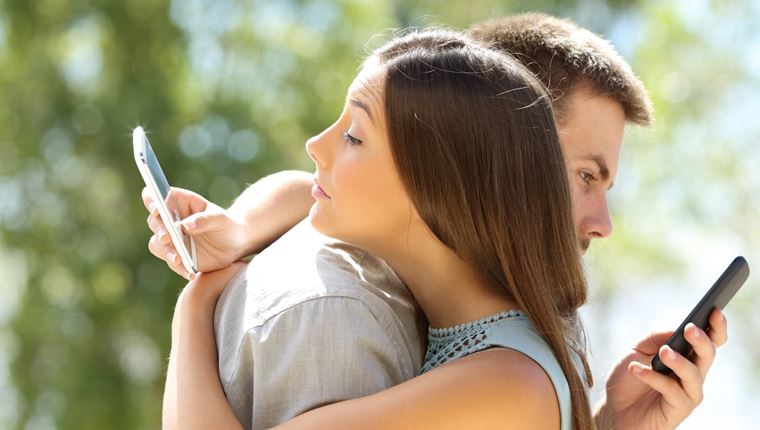 Ο πραγματικός λόγος για τον οποίο οι άνθρωποι απατούν