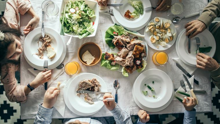 Τι να φας το Πάσχα αν προσέχεις τη διατροφή σου