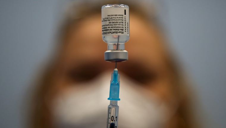 Εμβόλιο: Όλα όσα γνωρίζουμε για την τρίτη δόση