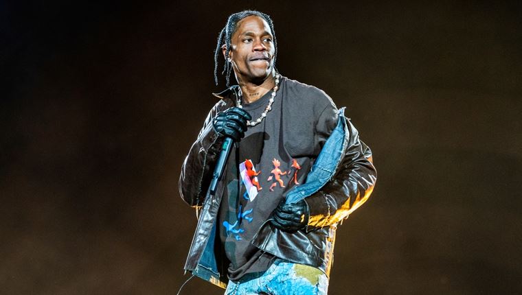 Σε άλλα νέα, ο Travis Scott συνελήφθη στο Παρίσι μετά από καυγά