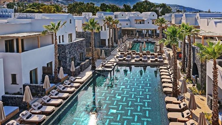 Radisson Blu Zaffron Resort, μία premium εμπειρία Σαντορίνης