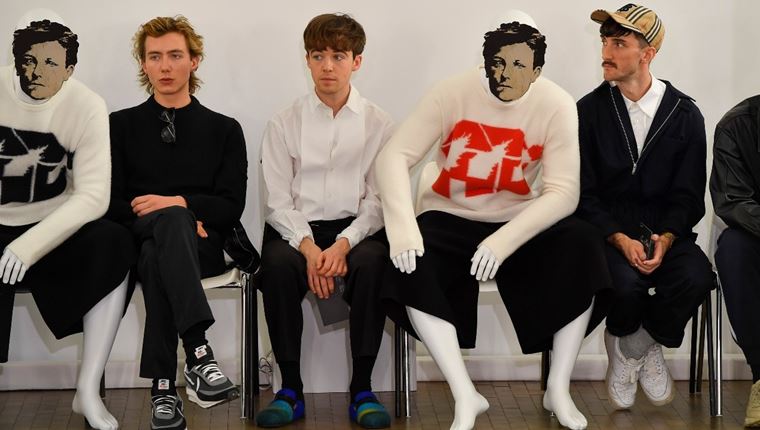 Σε λίγο οι άντρες θα αγοράζουν περισσότερα ρούχα από τις γυναίκες, έρευνα υποστηρίζει