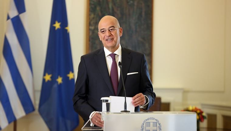 Διπλωματικό επεισόδιο με το Νίκο Δένδια στη Λιβύη