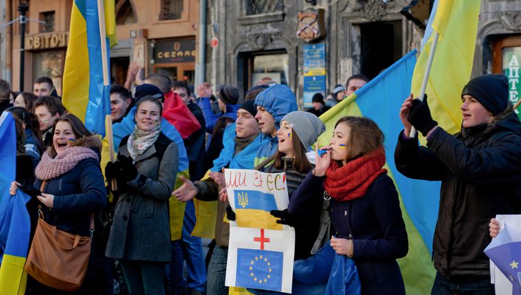 Η Gen Z βιώνει τον πόλεμο στην Ουκρανία μέσω των social media